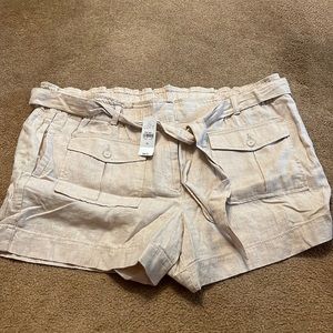 Loft linen shorts
